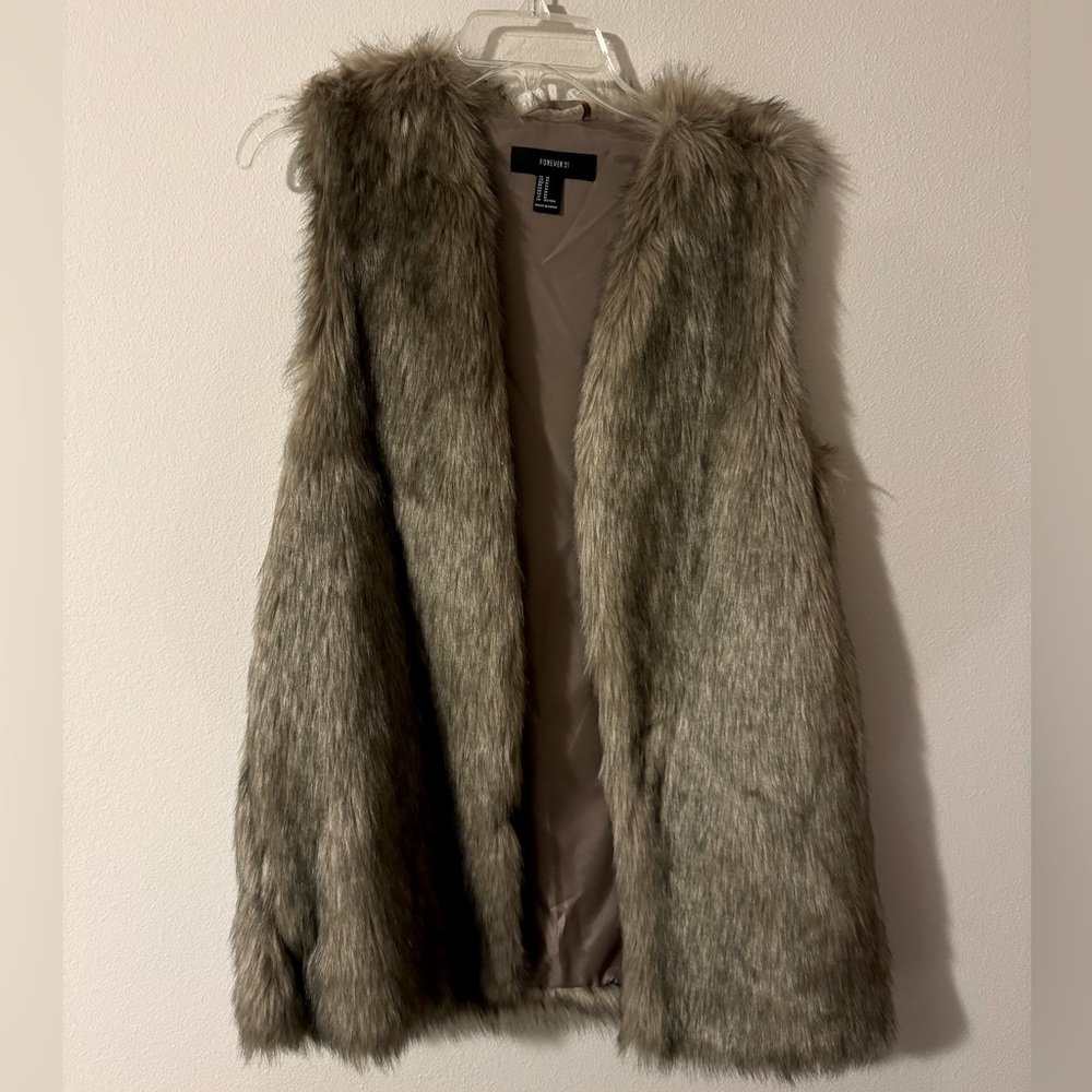 Forever 21 Brown Fur Vest size Medium